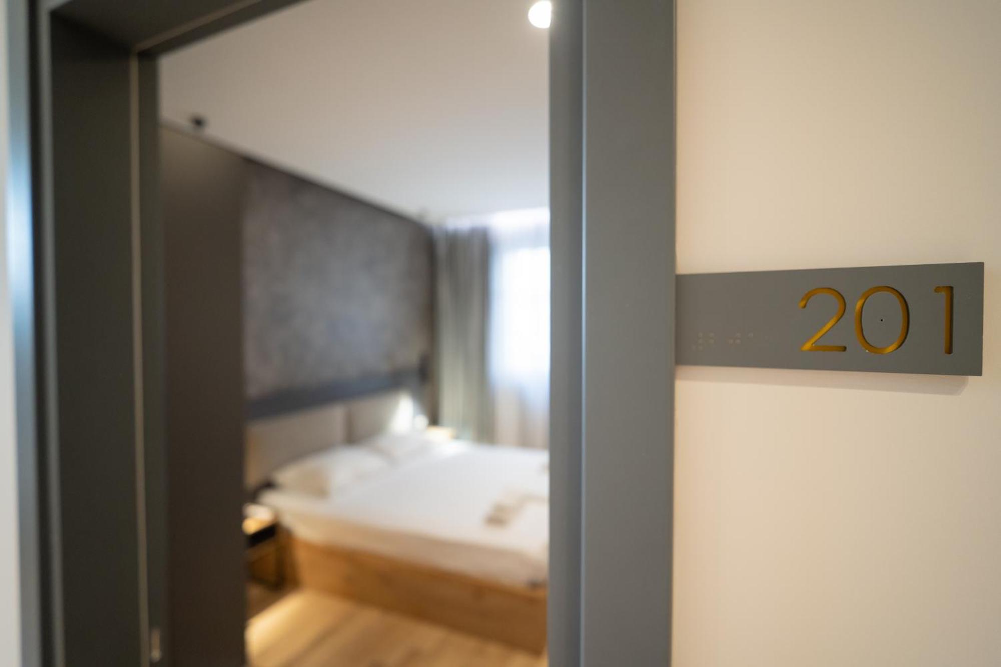 Center Boutique Hotel Tirana Zewnętrze zdjęcie